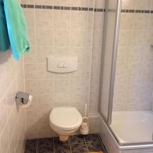 Zimmer mit Queensize-Bett